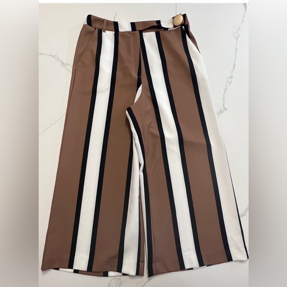 Lena Gabrielle Cropped Stretch Palazzo Pant with Side Button in Sahara Stripe